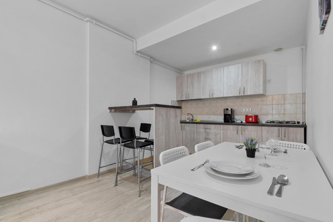 Cri Colina Marei Apartment Sinaia Bagian luar foto
