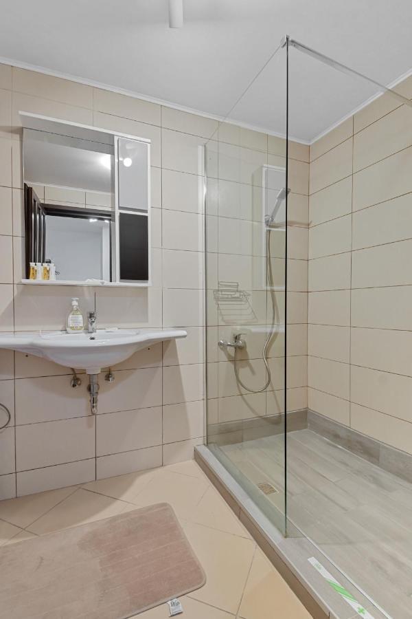 Cri Colina Marei Apartment Sinaia Bagian luar foto