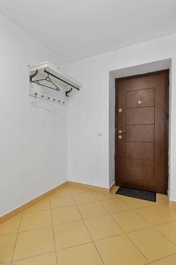 Cri Colina Marei Apartment Sinaia Bagian luar foto